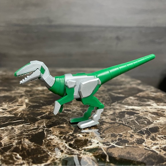 Roblox Velociraptor Green Dinosaur Toy Mini Figure - Picture 3 of 4